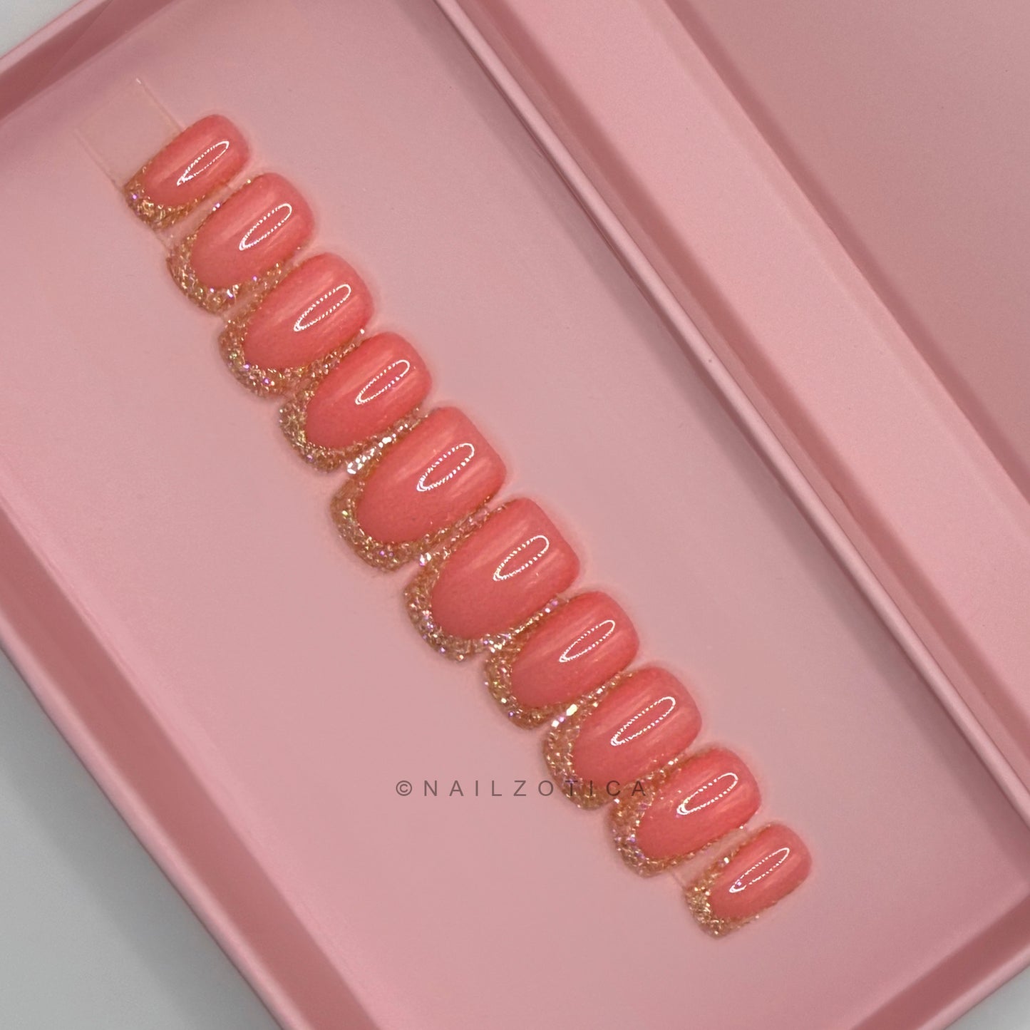 Nailzotica French Tip Reusable Acrylic Gel UV High Quality Handmade Luxury Press On Nails