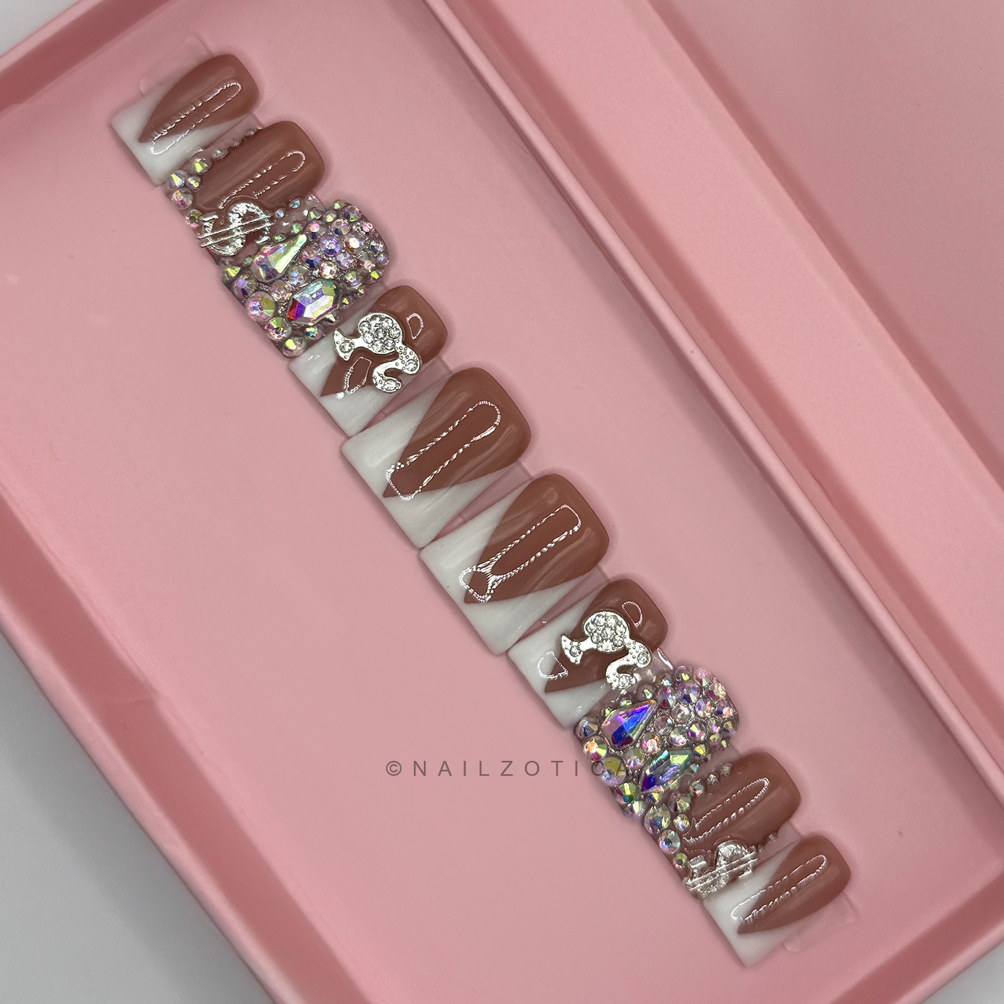 Nailzotica French Tip Reusable Acrylic Gel UV High Quality Handmade Luxury Press On Nails