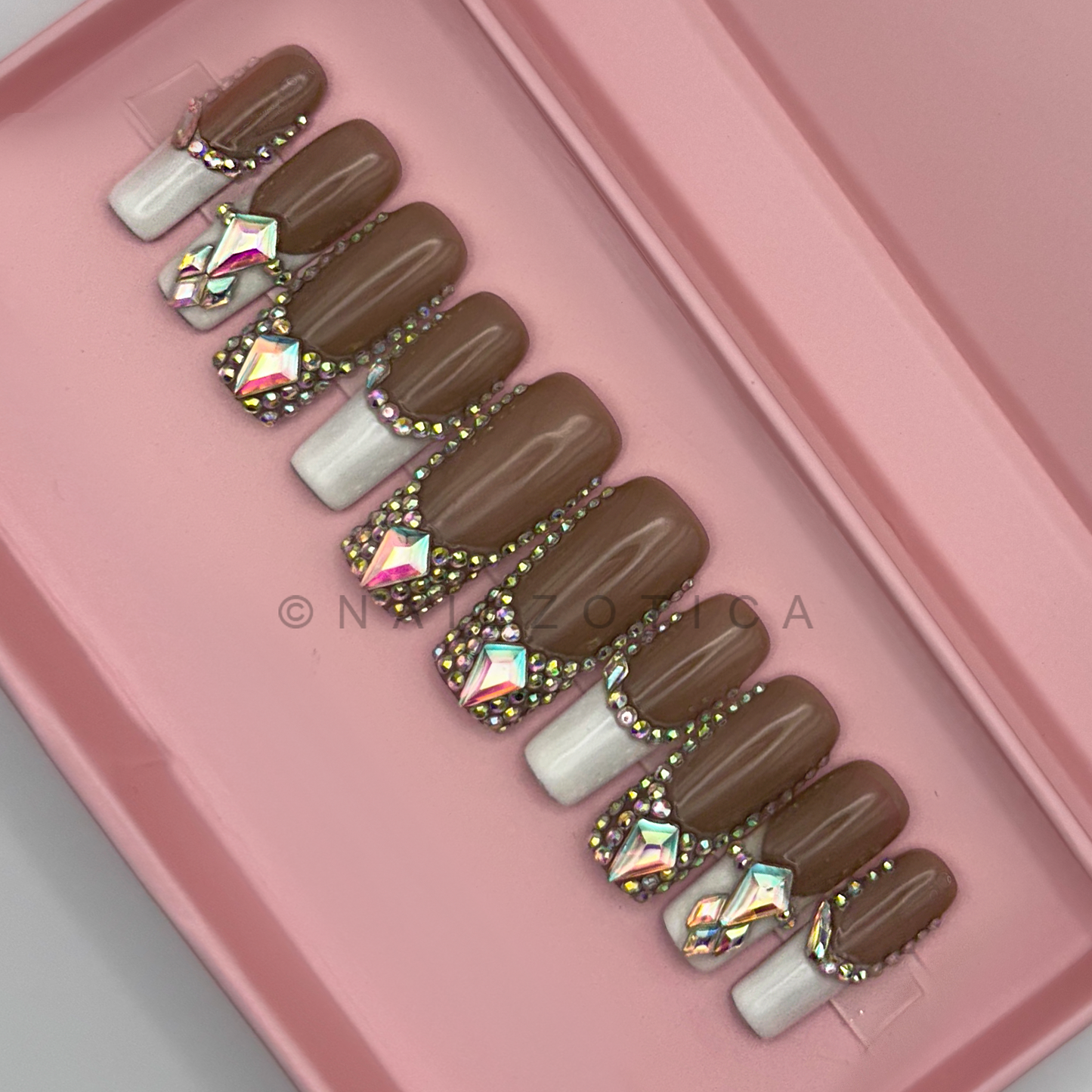 Nailzotica White Reusable Acrylic Gel UV High Quality Handmade Luxury Press On Nails