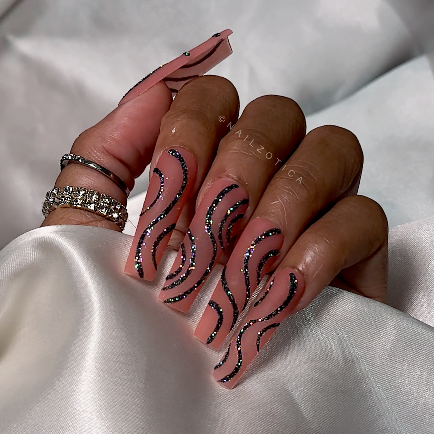 Glitz & Glitter - Long Length 40mm Square Shape Natural Pink Matte Base Black Glitter Swirls Reusable Acrylic Gel UV Hand-Painted High Quality Handmade Luxury Press On Nails