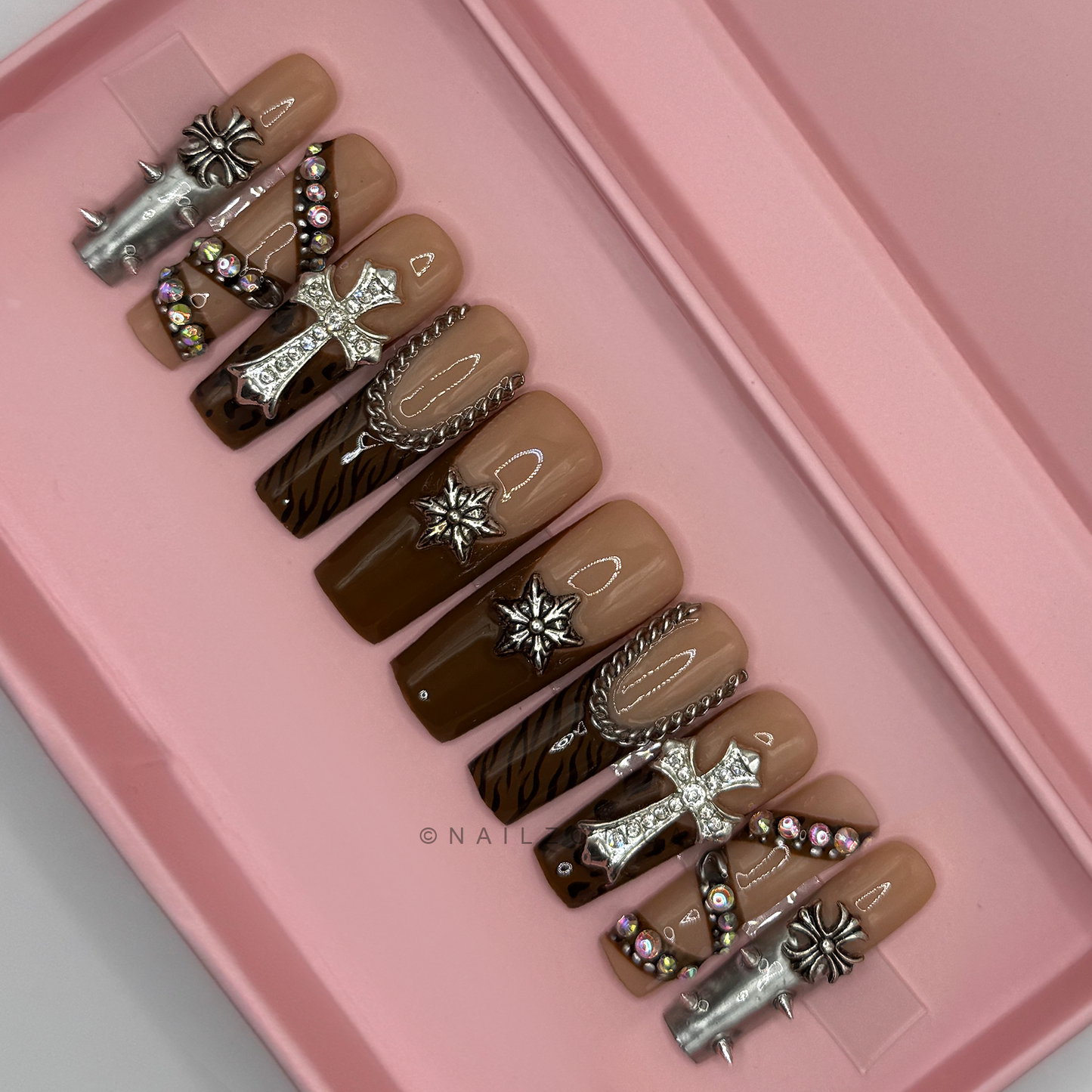 Nailzotica French Tip Reusable Acrylic Gel UV High Quality Handmade Luxury Press On Nails